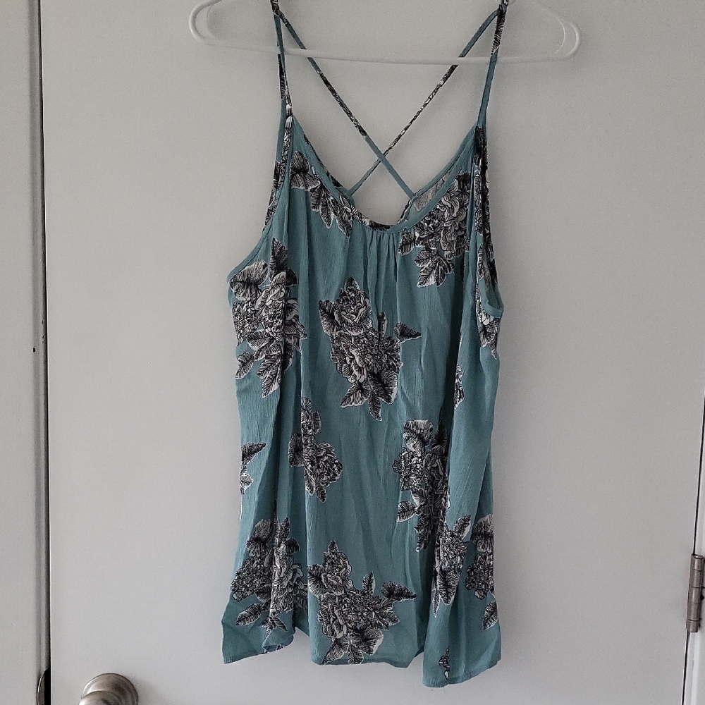 Kaileigh Blue Floral Camisole Top